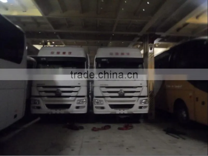 HOWO CNG 6X4 10 Wheeler Tractor Head for sale