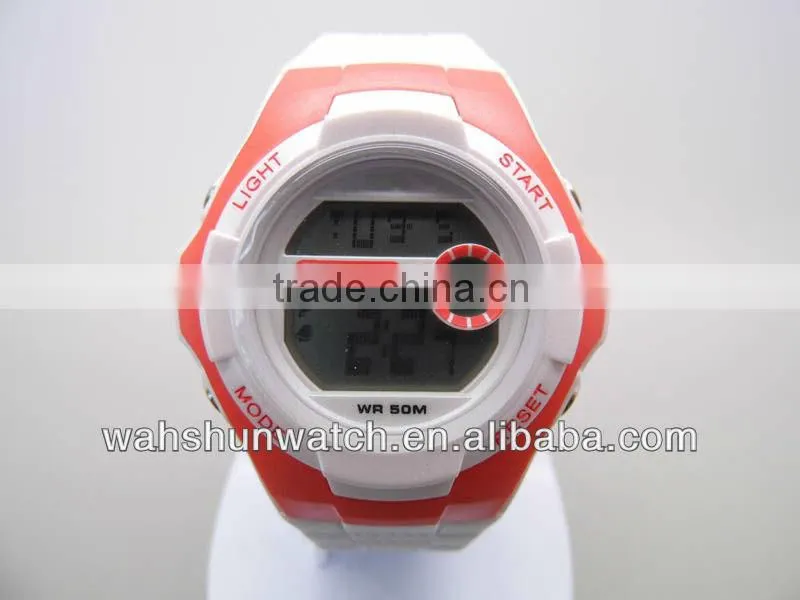 latest trend design cheap lcd electronic sports fashion smart watch 2013