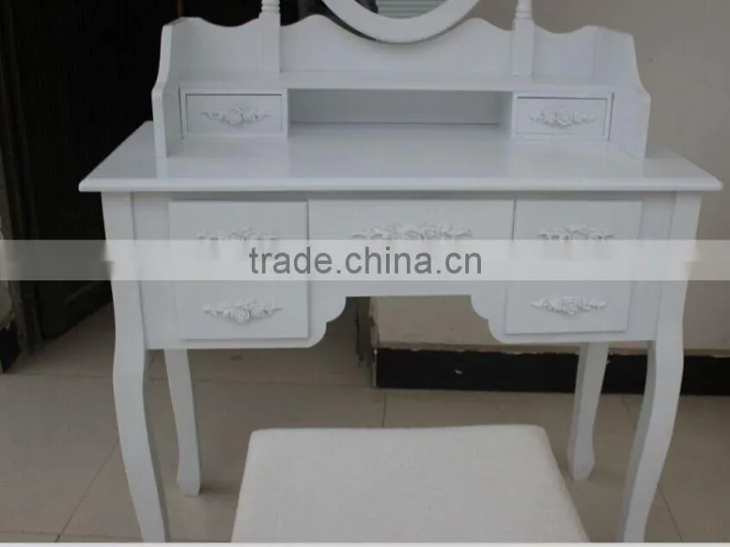 Bedroom Dressing Table with 3 movable mirrors /Schminktisch mit Hocker