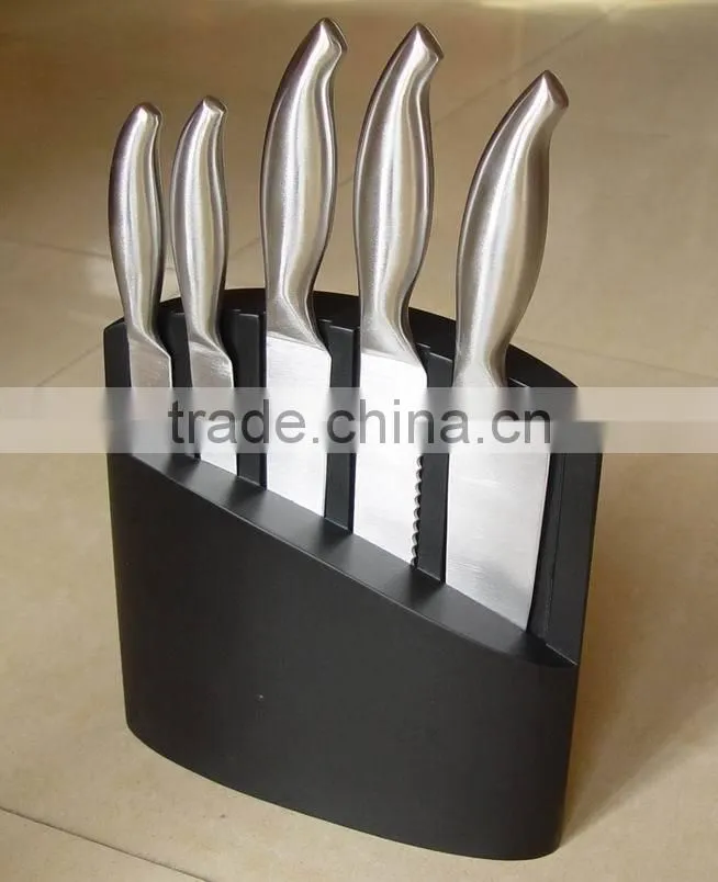 5-Pieces Knife set: 5 S/S knives in hollow handle + wooden knife block.