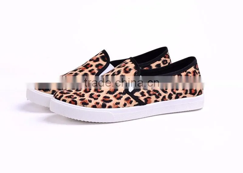 2017 Top fashion women flat shoes casual slip on canvas shoes