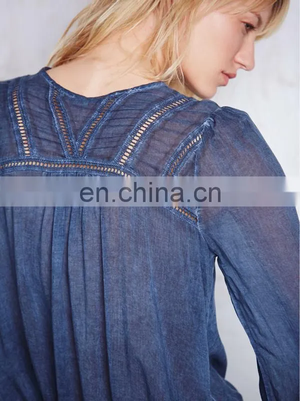 Lace trimed long sleeve woman surplice woven top