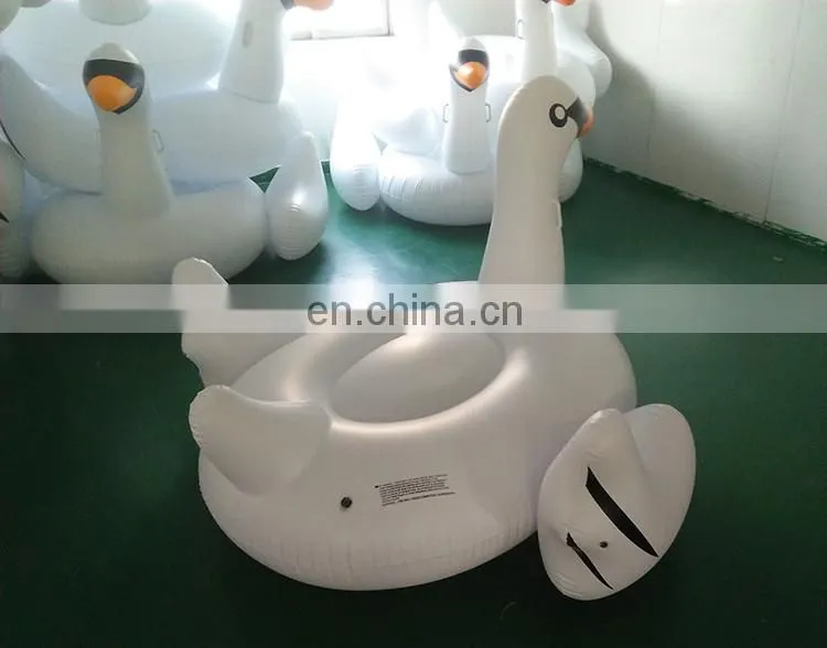 Custom Animal Water PVC Inflatable Floating Swan Toys For Swimming Pool