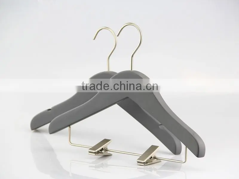 IMY-169 grey kids wooden hangers with clips