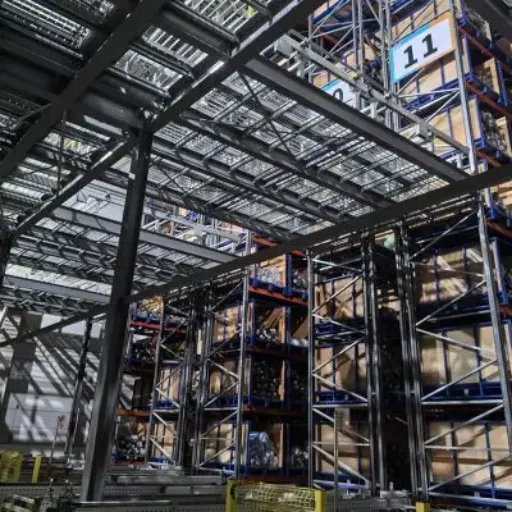 Use Cases in Logistics and Warehousing.png