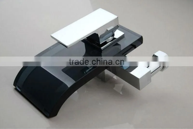 Wall Mounted Waterfall Bath Shower Faucet QH0822W