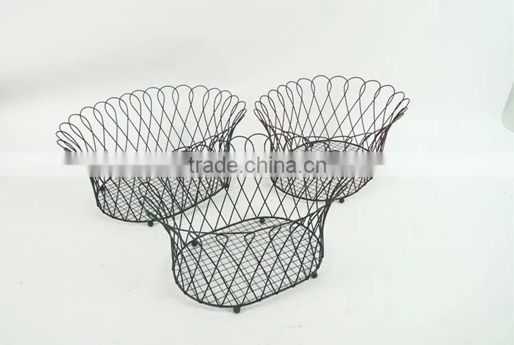 Decorative vintage stackable wire basket