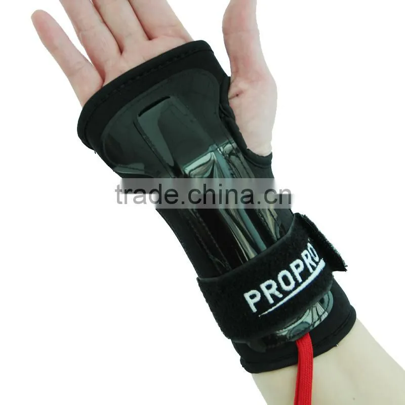 Wholesale&Retail Winter snowboarding Wrist protector,hand supports, ice skating wrist guards