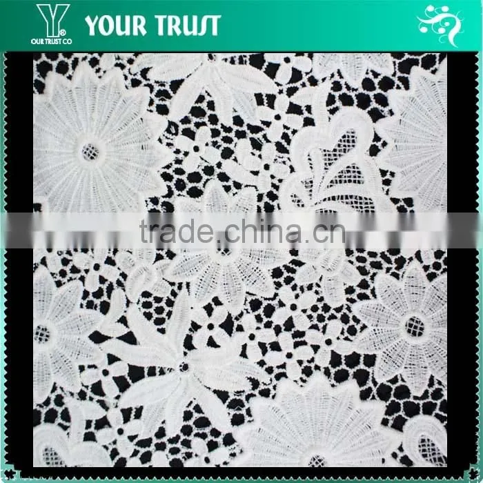 Alibaba New Invention Rose 60 Gram 70% nylon+30% Rayon Woven Mesh Fabric Swiss Lace