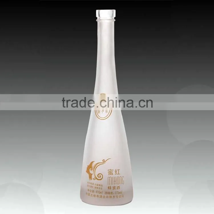 Hot selling boston shape liquor bottles fancy frosted beverage bottle spray printing bottles