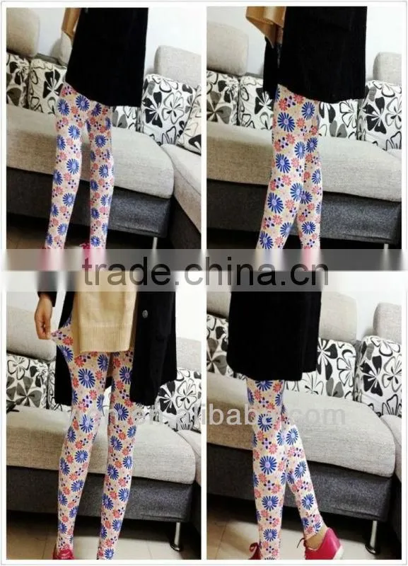 Winter Cashmere Leggings , New Designer Women Flower Printed Leggings