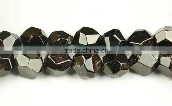 Garnet Cut Nuggets