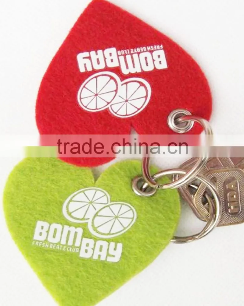 Promotional cheap heart shape natural wool felt Keychain
