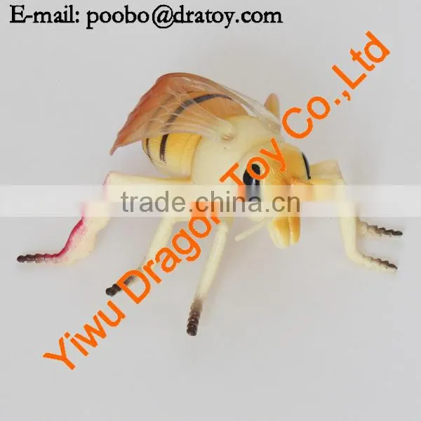Plastic education toy bee figurines