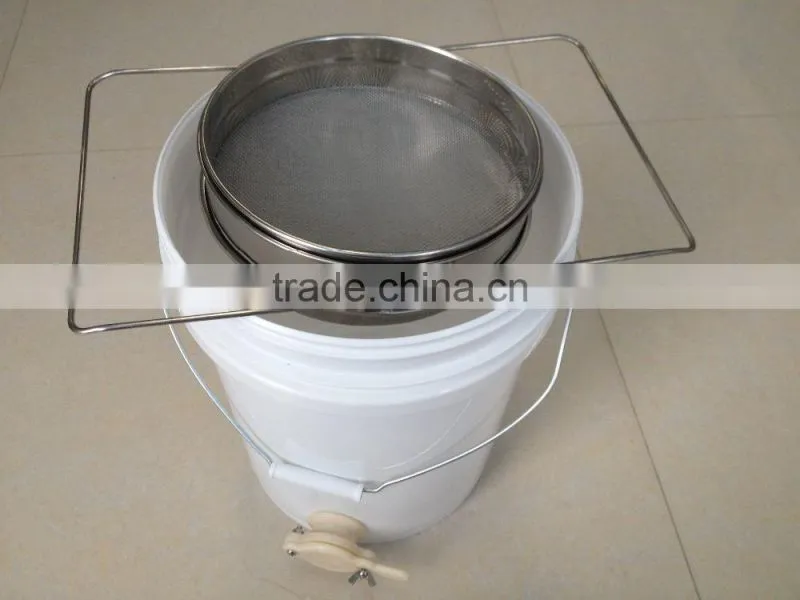 15 Liter White Plastic Honey Pail /Busket With Honey Gate