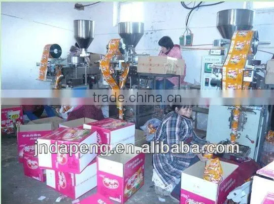 puffed snack packing machine/pouch packing machine