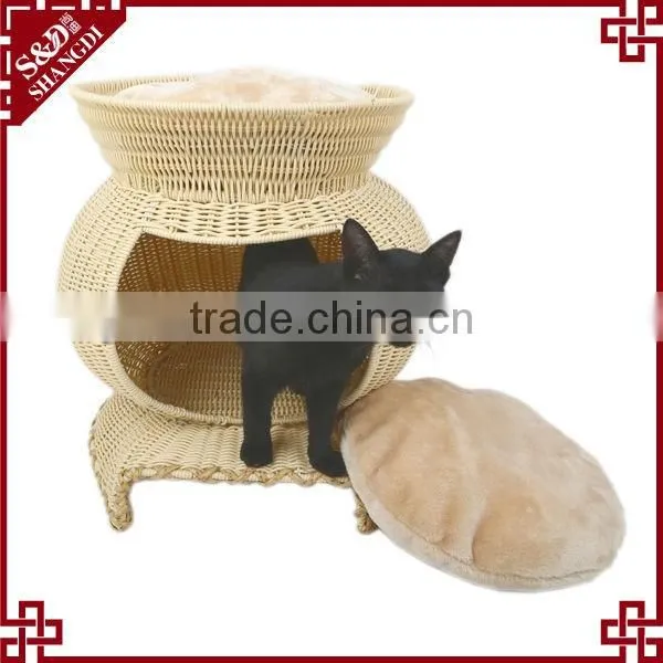 S&D eco-friendly poly rattan hand weaving indoor and outdoor waterproof plastic luxury pet house wholesale