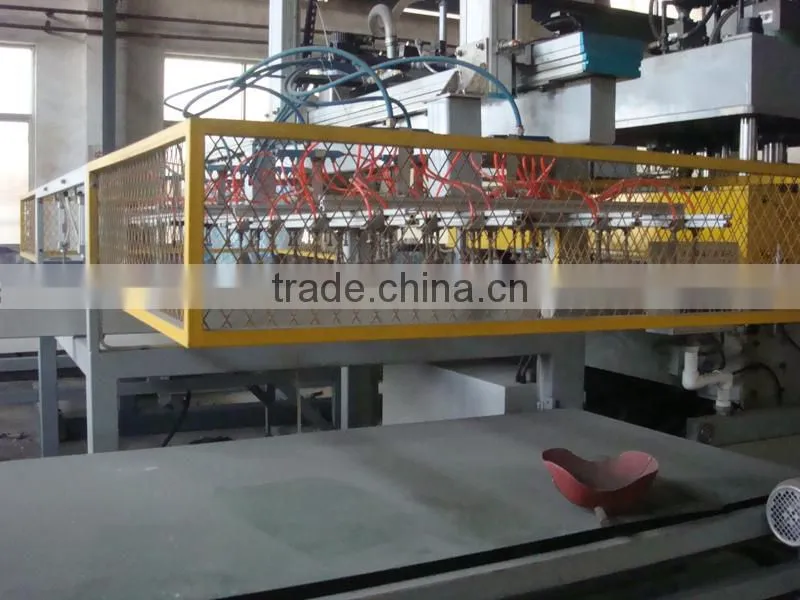 Double worktables PS fully automatic vacuum forming machine