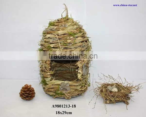 natural grass birdhouse