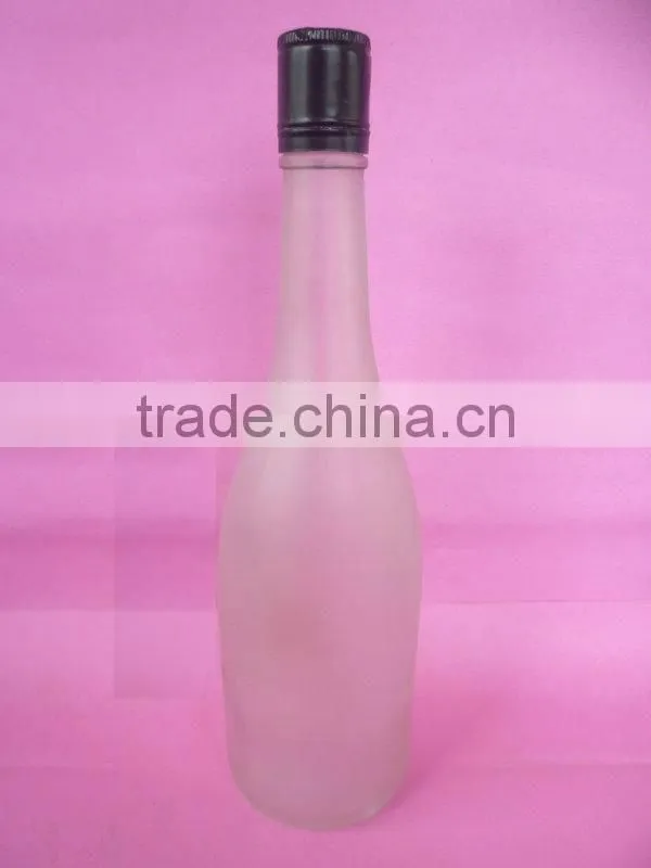 Aluminum Cap Whisky Bottle