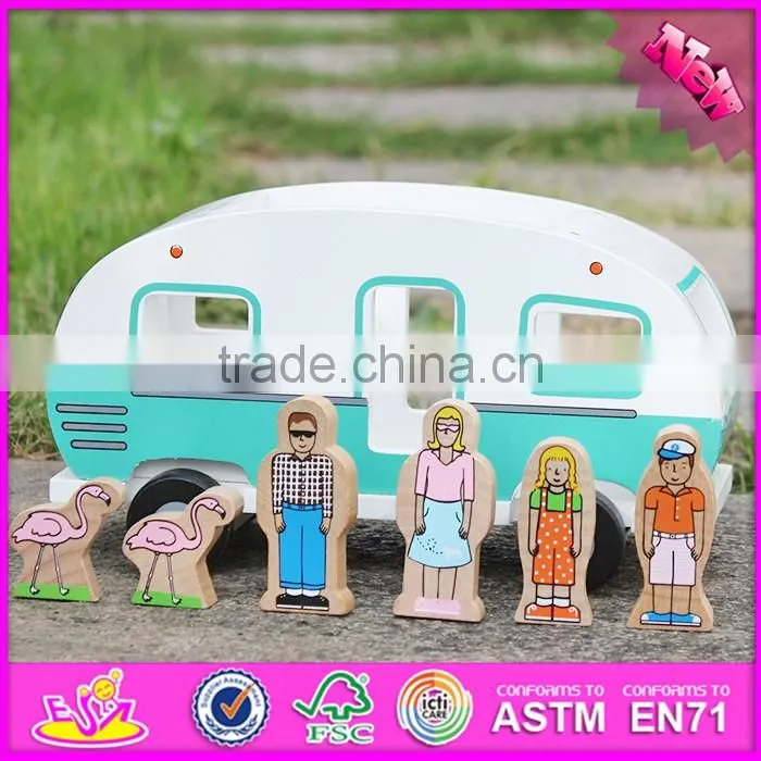 2017 New products kids funny animals and four people wooden toy cars W04A313