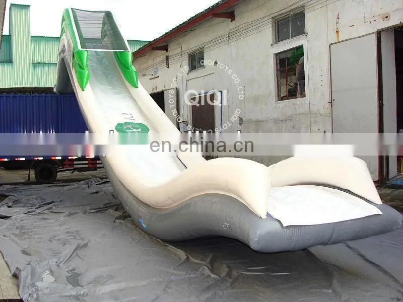 Inflatable yacht water slide fit the free style for jumping park