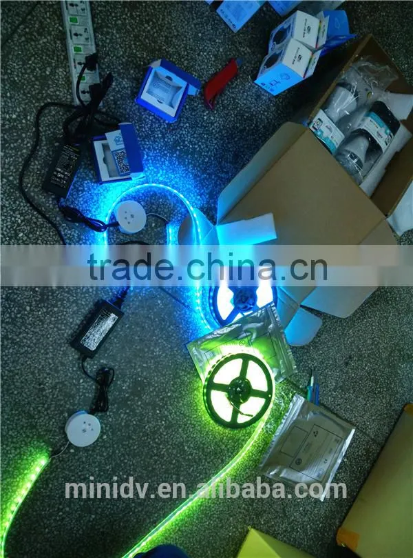 192W/384W High-powered WiFi LED Controller for DC12V/24V Full-color RGB/RGBW LED Strip with Remote Control APP for Android IOS
