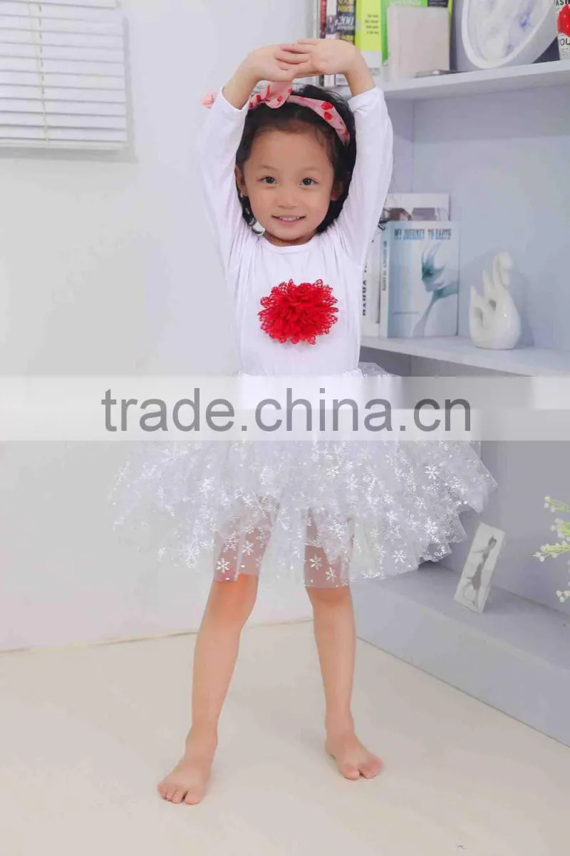 Cute white and red flower baby girl clothing ,autumn children outfit with tutu skirt
