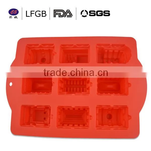 2014 attrictive design fashionable train shape silicone cake molds