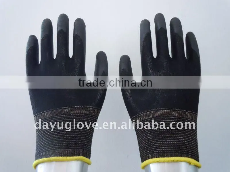 Knitted Glove with WPU (Waterborne PolyUrethane) Coating with Yellow Brim