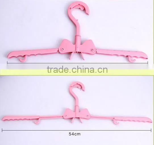 Plastic Foldable Folded Clothes Hangers Assorted Color