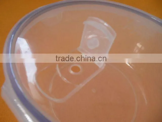 Transparent plastic box