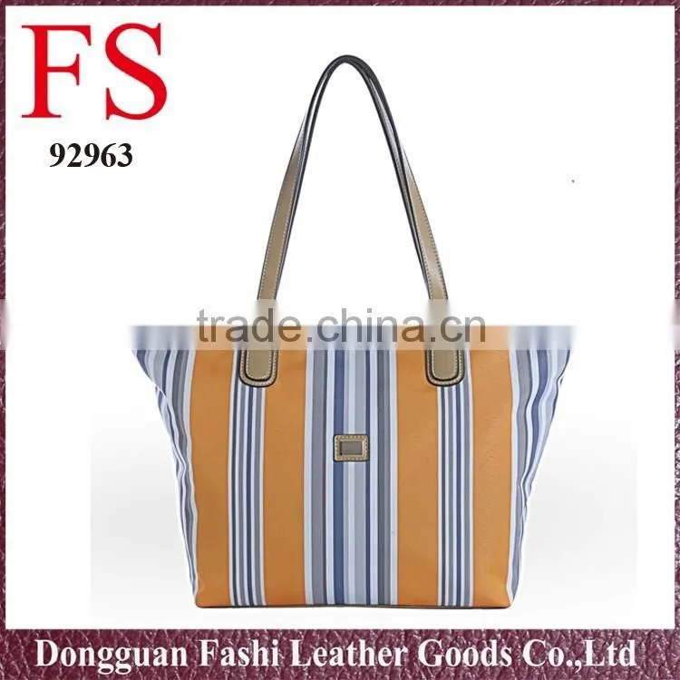 Chinese waterproof cheap travel bags for women nylon travel bags handbags