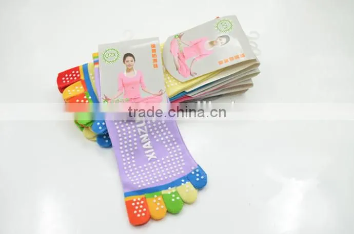 Colorful Toe Socks Five Fingers Cotton Socks Women Yoga Socks 6 Colors