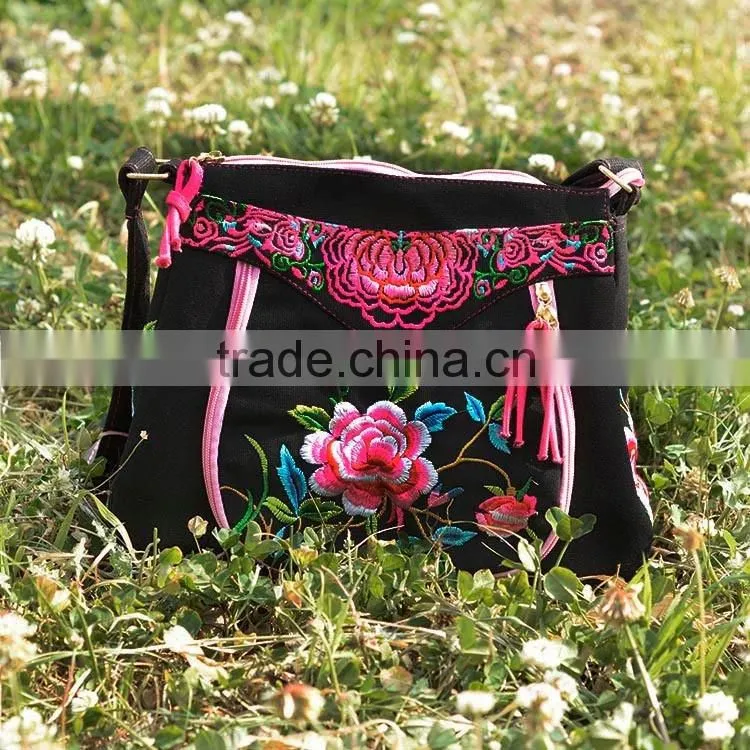New fashion peony flower embroidery shoulder bag/messenger bag canvas Shoulder Bag For women