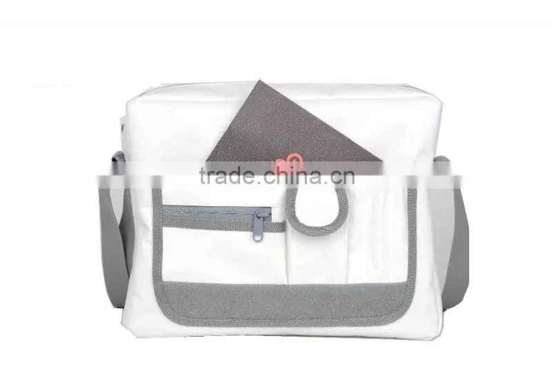 China Supplier Waterproof Traveling Sling Bag For Man