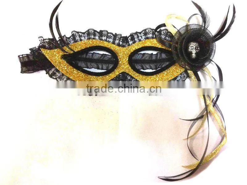PRETTY GOLD GLITTER WITH SKULL PARTY MASK