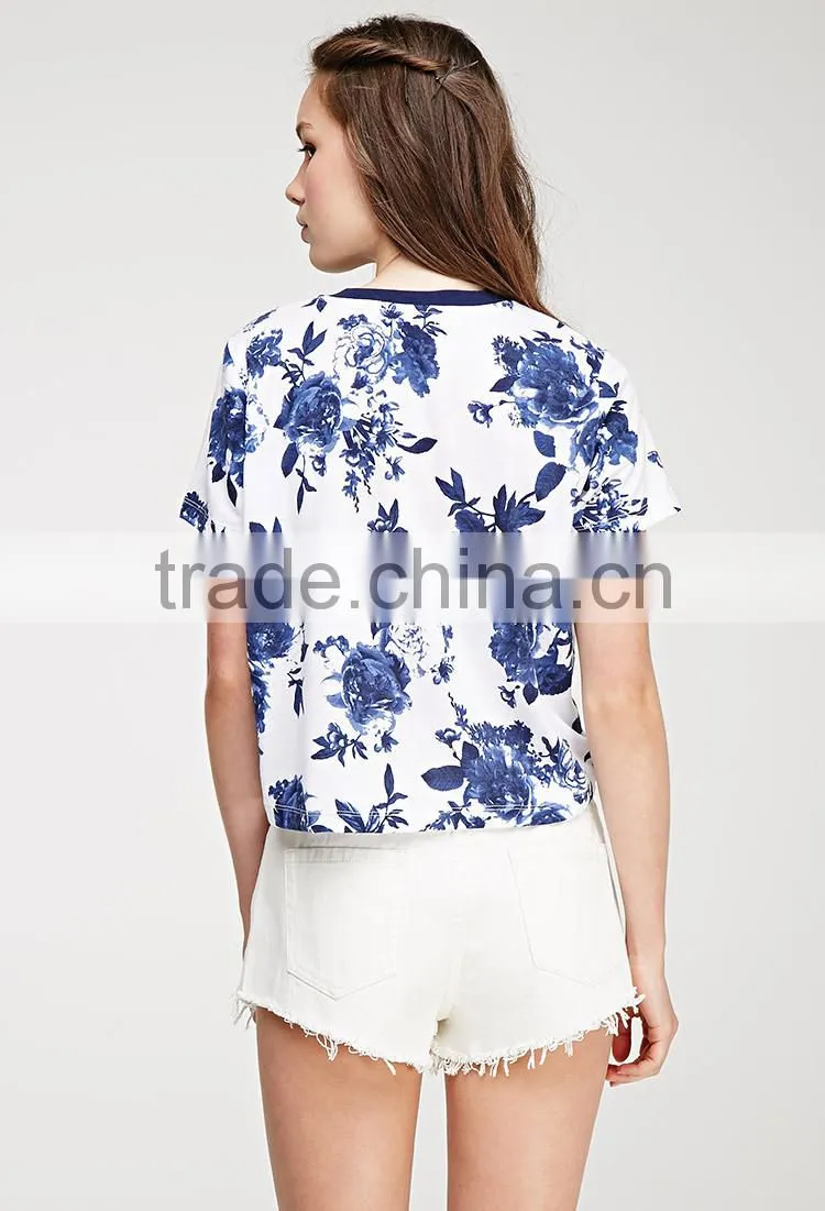 Soft floral printed crop t shirt, all over printing top for women
