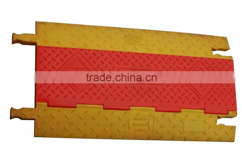 Ultra-portable 5-Channel Heavy Duty Rubber Cable Protection Ramps