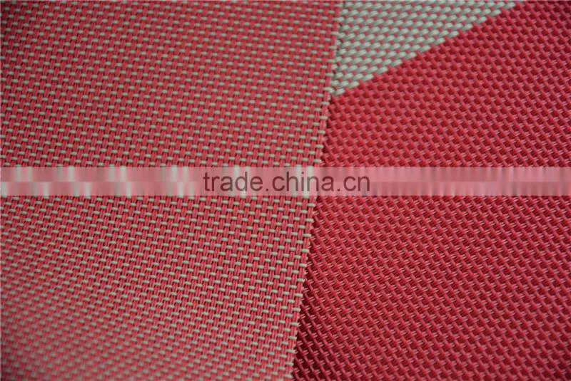 2015 New Arrival light color red with leige Placemat Fashion Adiabatic PVC Strip Weave Table Mat
