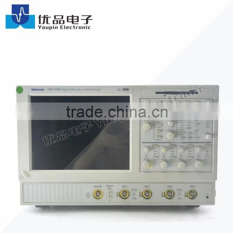 Tektronix TDS5104 Oscilloscope 4 Channels, 1 GHz, 5 GS/s