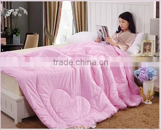 wholesales fashion handmade chinese 100% natural silk bedding quilt