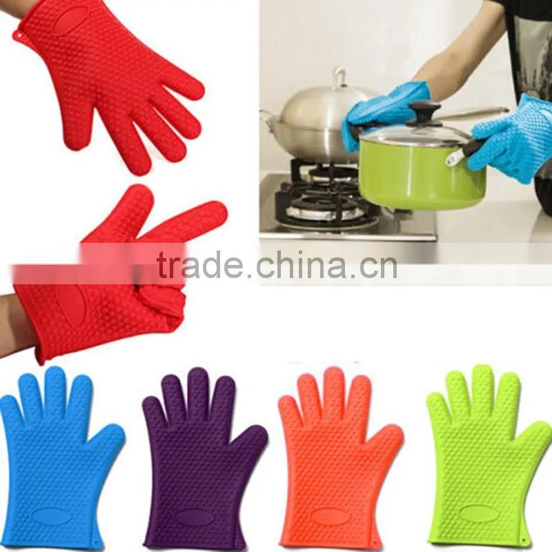 2016 Amazon Selling Hot heat insulating FDA silicone oven gloves from china