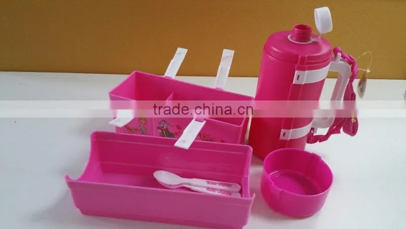 PP lunch box set with bottle. Lunch box with fork and spoon, water bottle with handle.CMYK+White (Heat transfer).