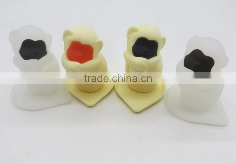 Wholesale NEW BPA free FDA approved food grade monkey unique silicone loose tea leaf infuser