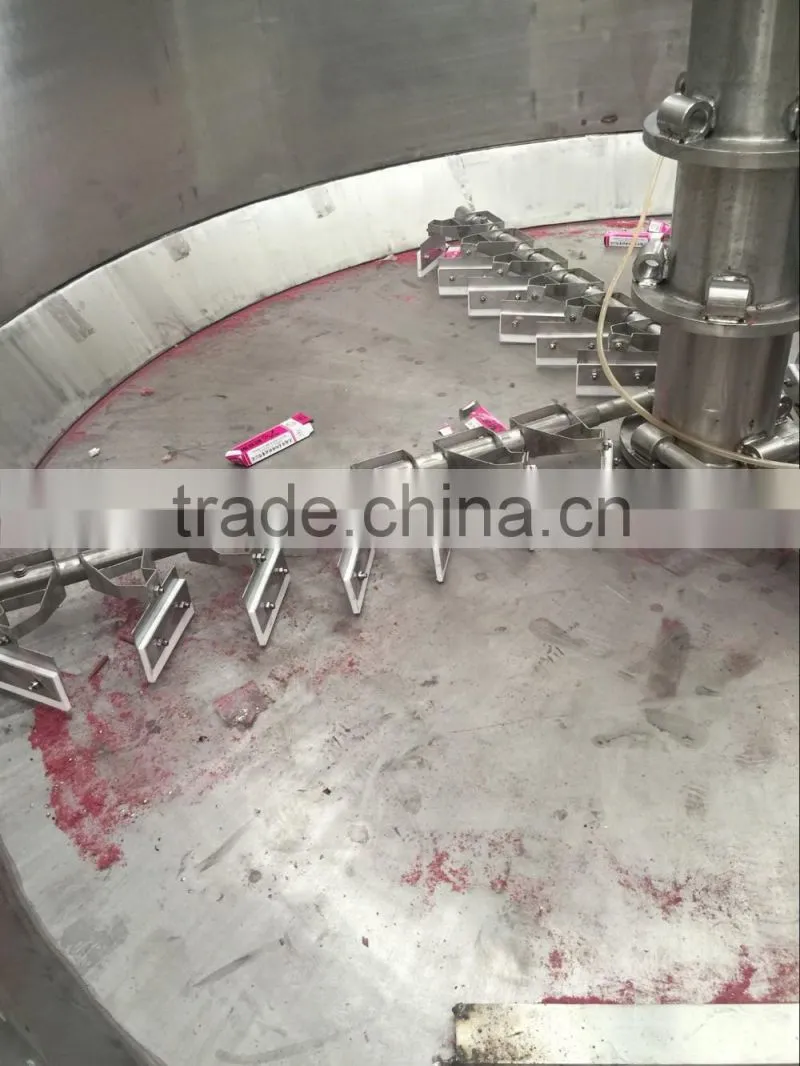 Helix vibrating dryer for monocalcium phosphate