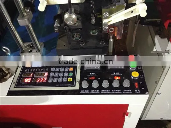 GBDE-700 Automatic Punghing Plastic Shopping T-shirt Bag Making Machine