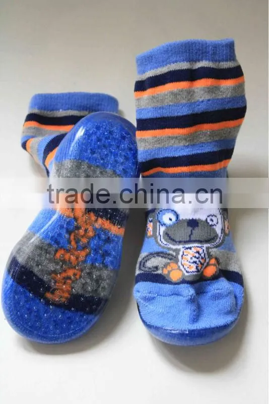 Soft touch rubber sole baby footwear baby socks