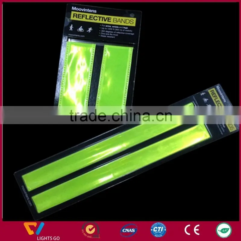 glow in the dark custom promotion gift pvc reflective snap wrap