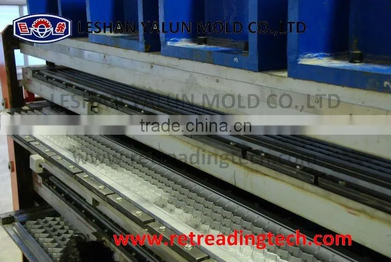 Precured Tread Vulcanizing Machine